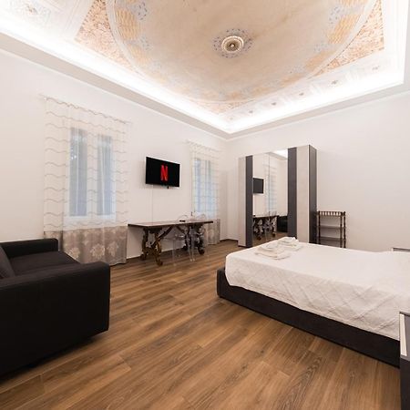 New - Venturini Suites In Bologna Centre Eksteriør billede