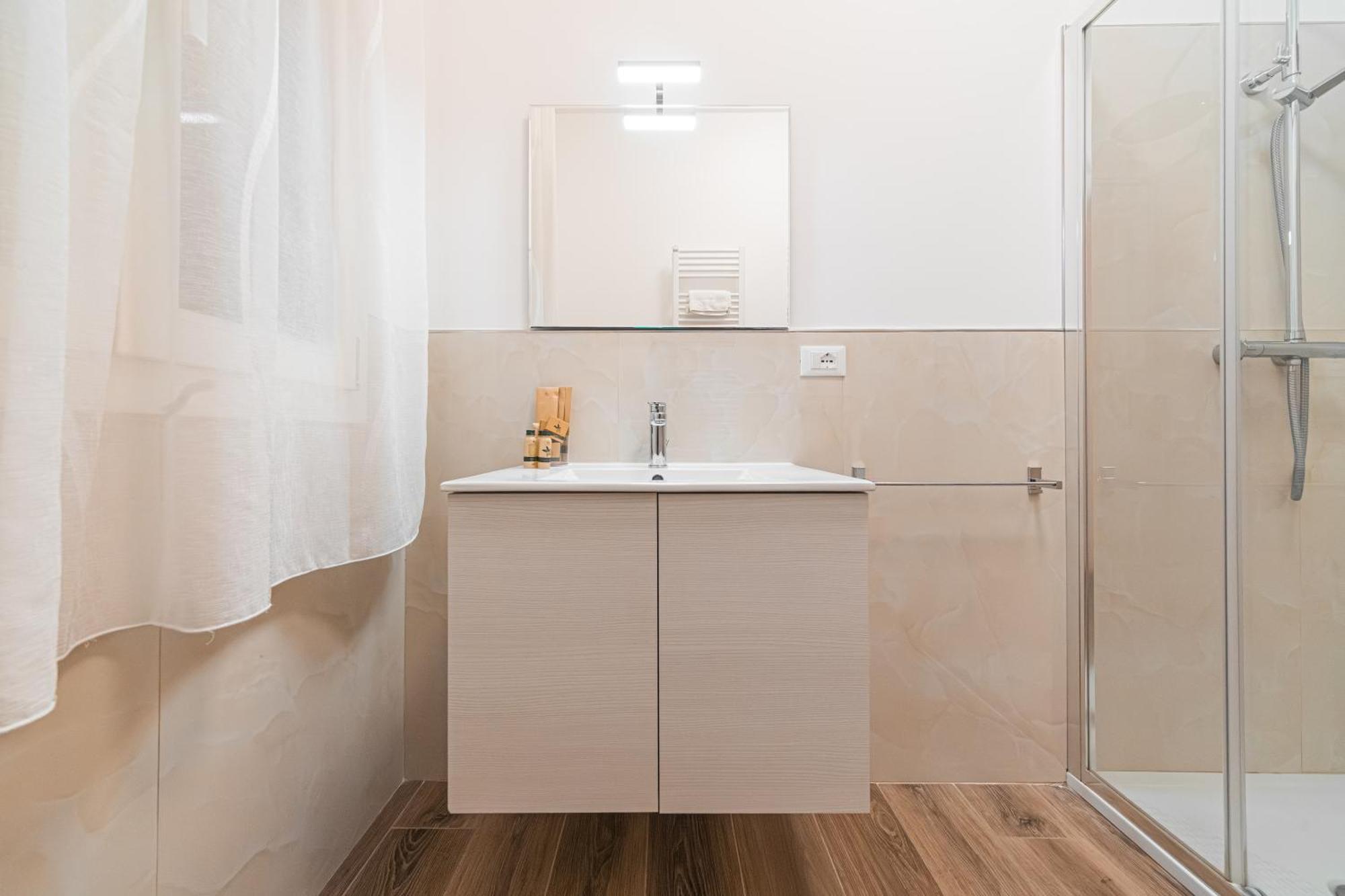 New - Venturini Suites In Bologna Centre Eksteriør billede