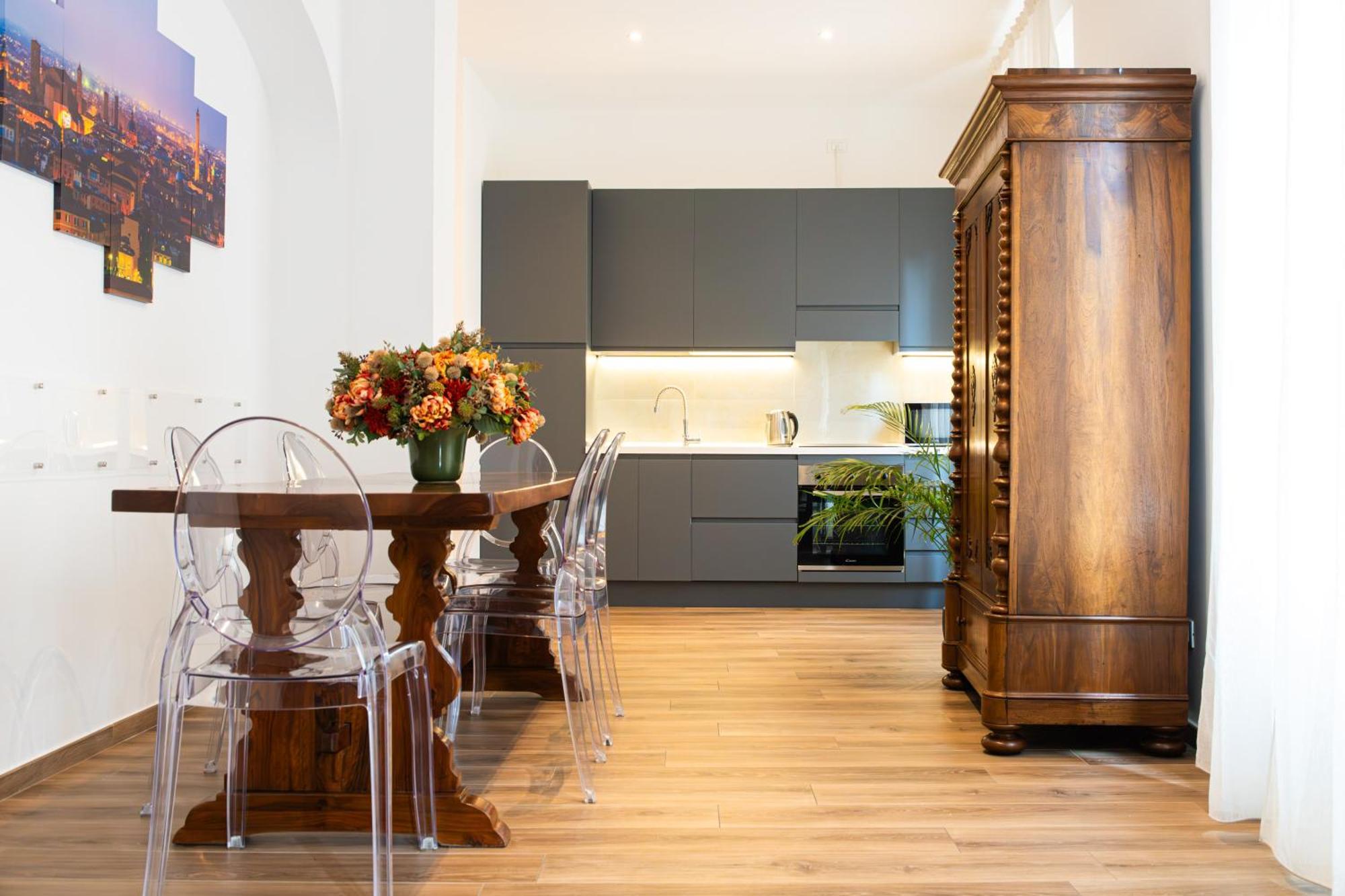 New - Venturini Suites In Bologna Centre Eksteriør billede