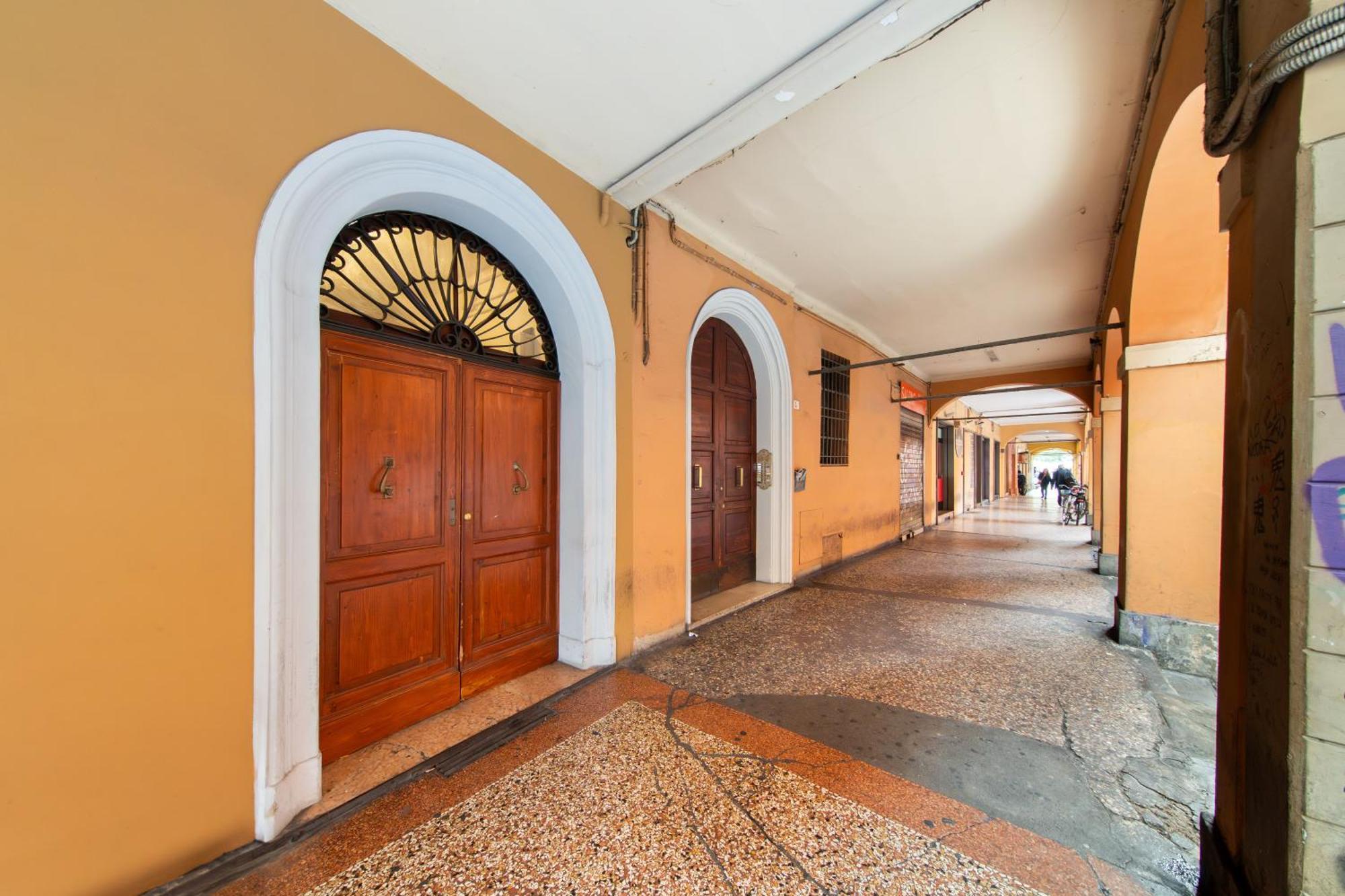 New - Venturini Suites In Bologna Centre Eksteriør billede
